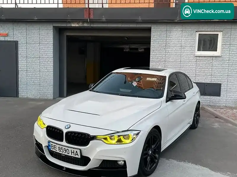 BMW 3 Series 2018, фото з оголошення 2 з 20, VIN WBA8B3C58JK843453