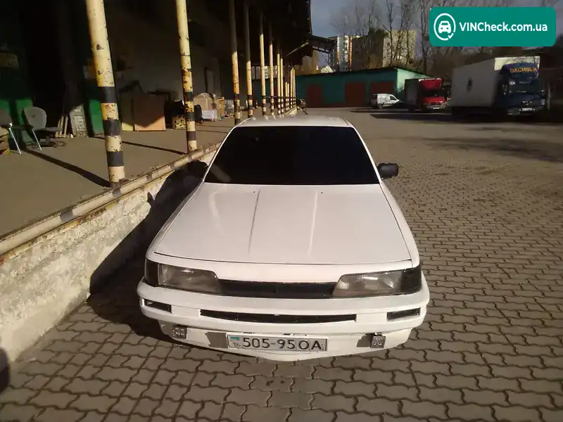 Toyota Camry 1989, фото з оголошення 1 з 17, VIN JT1SV2100G3011666