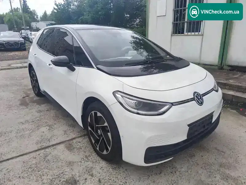 Volkswagen ID.3 2024, фото з оголошення 2 з 11, VIN LSVFD6E94R2049001
