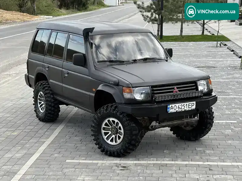 Mitsubishi Pajero 1994, фото з оголошення 2 з 9, VIN JMB0NV440PJ309308
