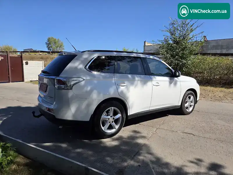 Mitsubishi Outlander 2013, фото з оголошення 1 з 20, VIN JMBXTGF7WDZ002447
