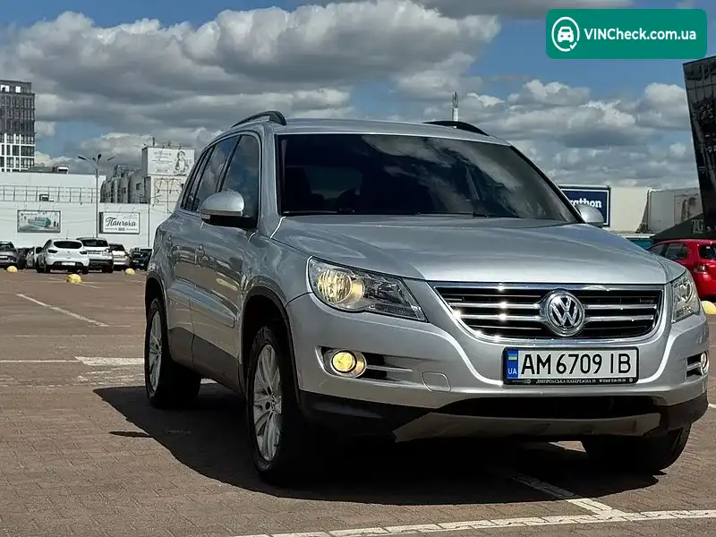 Volkswagen Tiguan 2010, фото з оголошення 1 з 20, VIN WVGZZZ5NZBW049230