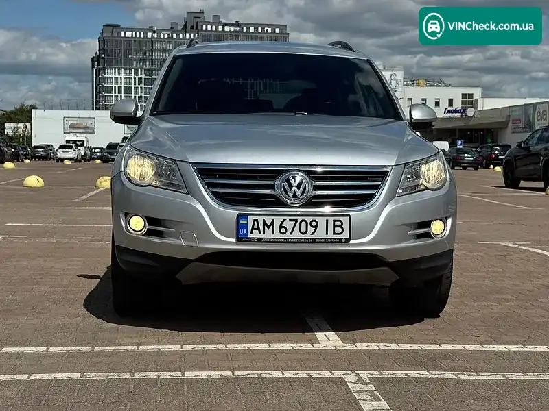 Volkswagen Tiguan 2010, фото з оголошення 2 з 20, VIN WVGZZZ5NZBW049230