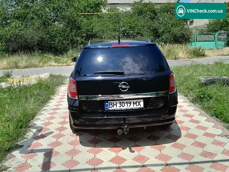 Opel Astra 2007, фото з оголошення 2 з 13, VIN W0L0AHL3582009989