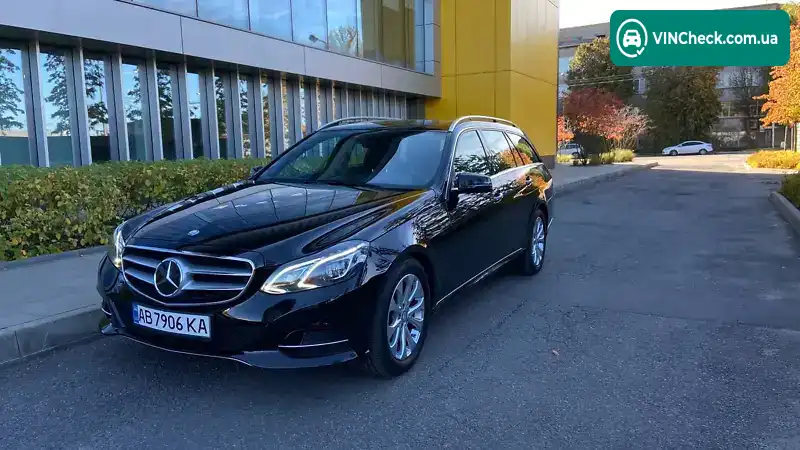Mercedes-Benz E-Class 2016, фото з оголошення 2 з 2, VIN WDD2122011B328111