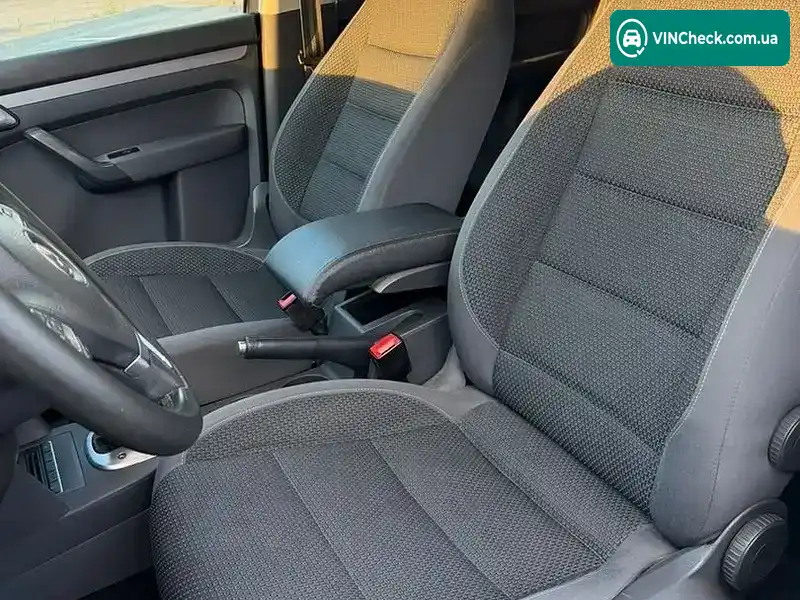 Volkswagen Touran 2015, фото з оголошення 2 з 14, VIN WVGZZZ1TZFW036445