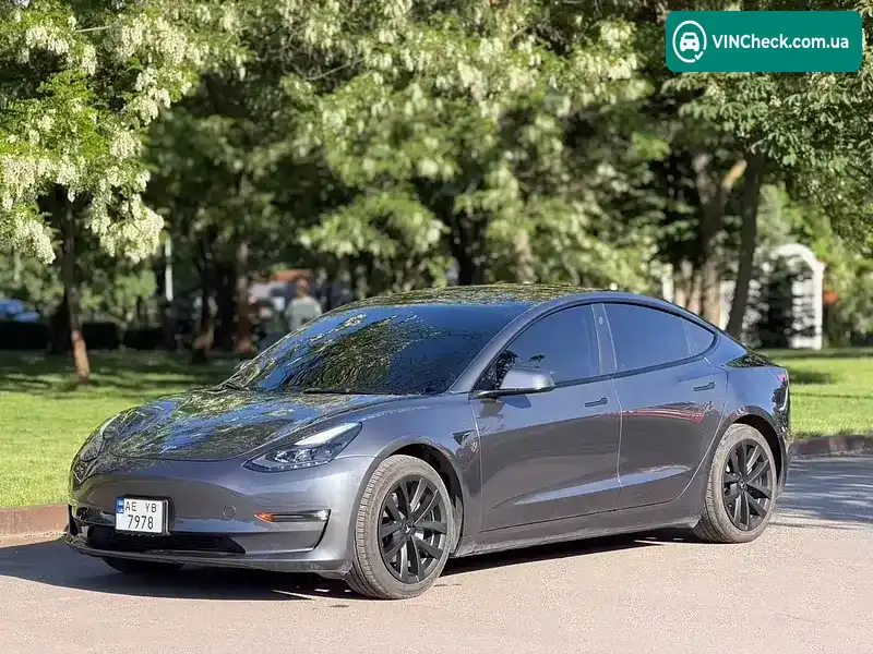 Tesla Model 3 2023, фото з оголошення 2 з 18, VIN 5YJ3E1EAXPF646504