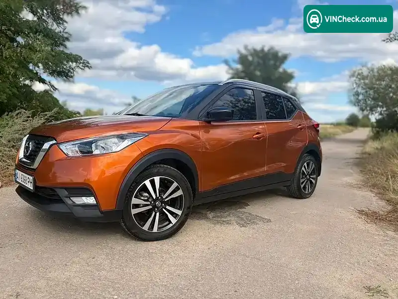 Nissan Kicks 2018, фото з оголошення 2 з 19, VIN 3N1CP5CUXJL542993