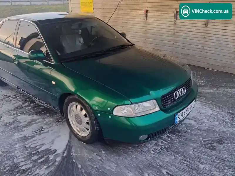 Audi A4 1999, фото з оголошення 1 з 10, VIN WAUZZZ8DZYA021713