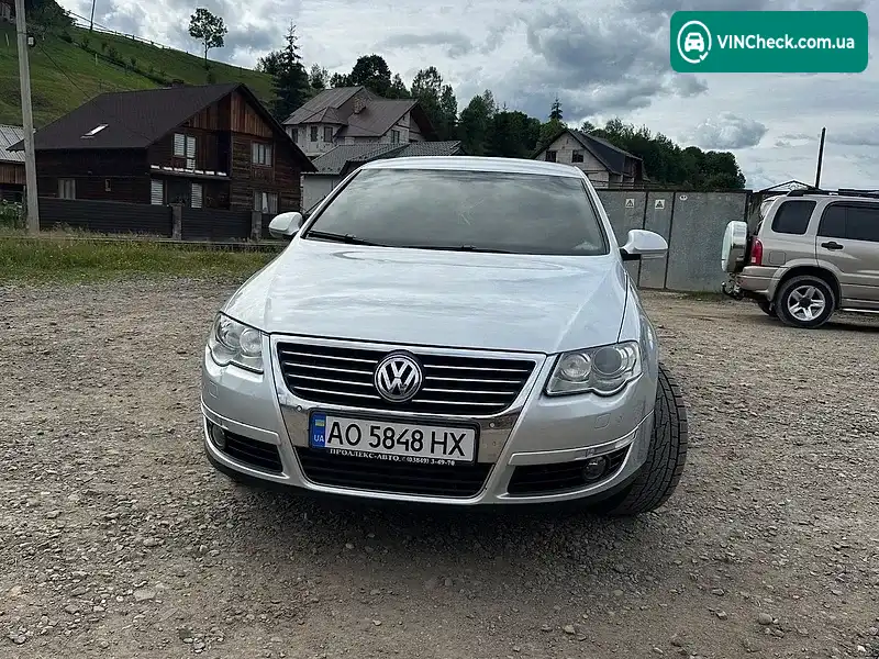 Volkswagen Passat 2010, фото з оголошення 2 з 10, VIN WVWZZZ3CZAP045262