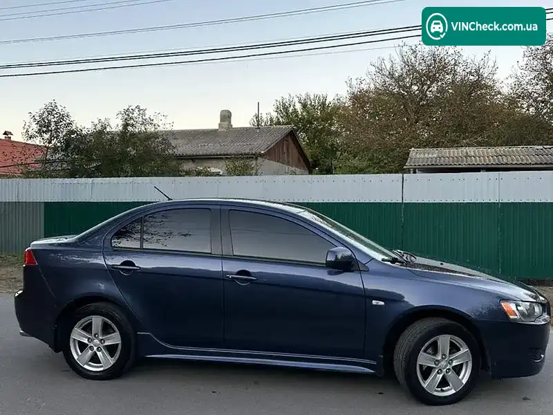 Mitsubishi Lancer 2009, фото з оголошення 2 з 20, VIN JMBSNCY4A9U001643