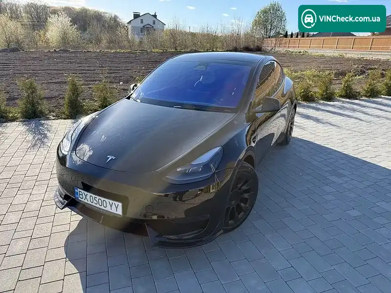 Tesla Model Y 2023, фото з оголошення 1 з 16, VIN 7SAYGAEE8PF710433