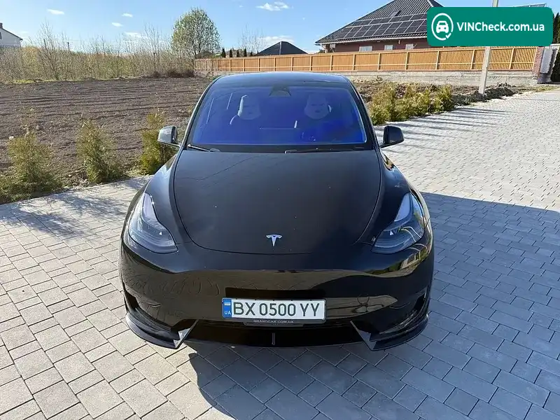 Tesla Model Y 2023, фото з оголошення 2 з 16, VIN 7SAYGAEE8PF710433