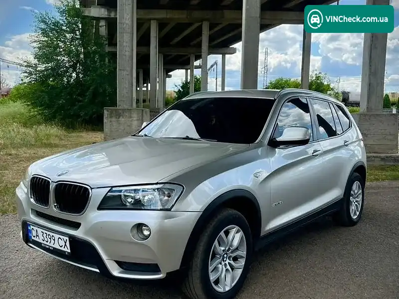 BMW X3 2013, фото з оголошення 2 з 11, VIN WBAWY110100C53142