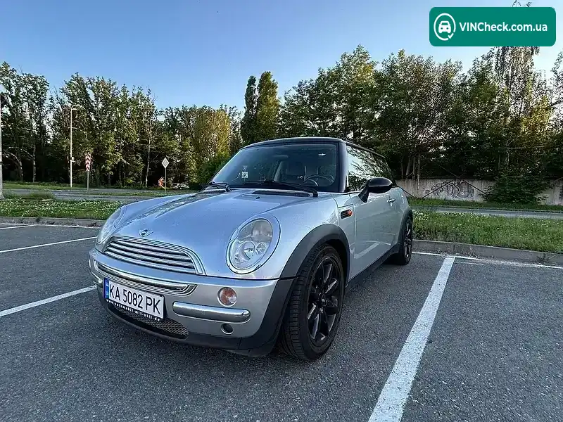 MINI Convertible 2004, фото з оголошення 1 з 18, VIN WMWRC31060TB93302