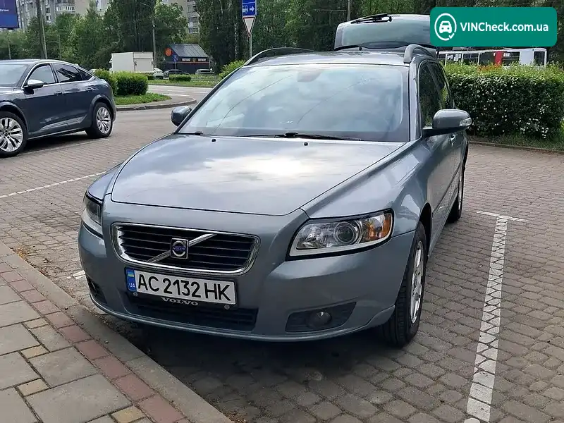 Volvo V50 2008, фото з оголошення 2 з 18, VIN YV1MW765282399941