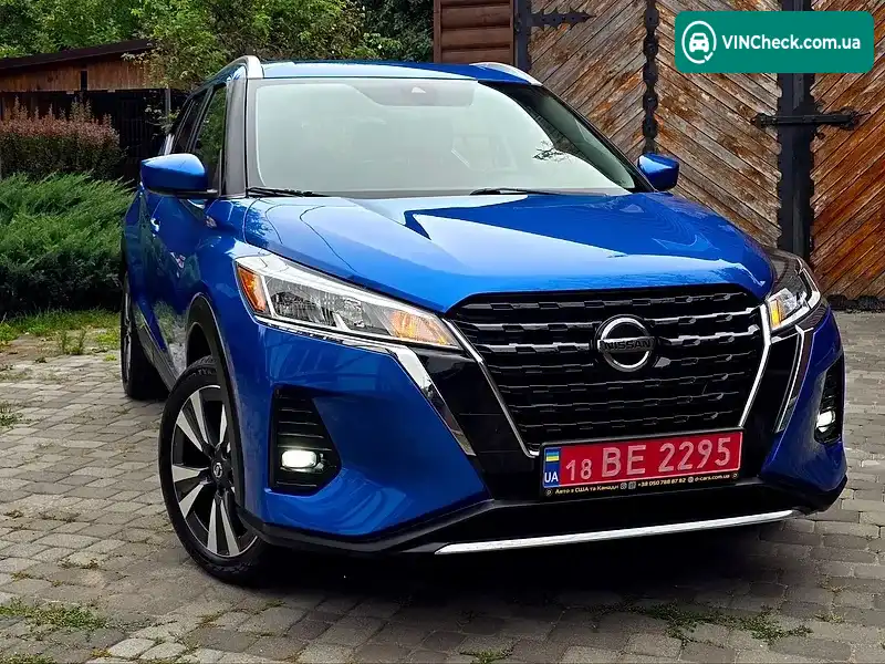 Nissan Kicks 2021, фото з оголошення 2 з 20, VIN 3N1CP5CV1ML559601