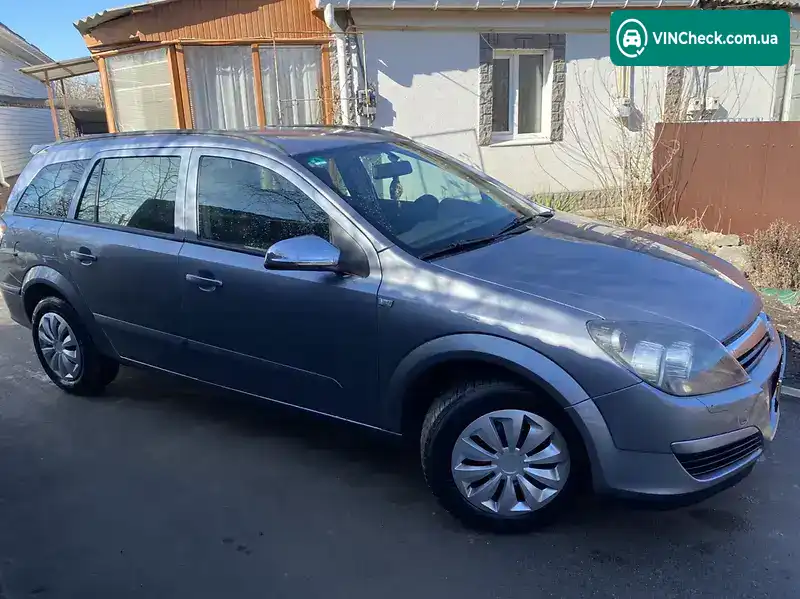 Opel Astra 2004, фото з оголошення 2 з 20, VIN W0L0AHL3555075829