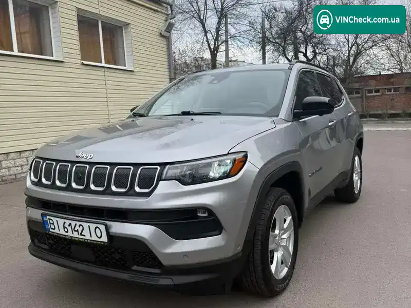 Jeep Compass 2021, фото з оголошення 2 з 21, VIN 3C4NJDBB8NT131552