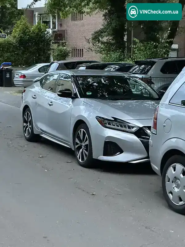 Nissan Maxima 2018, фото з оголошення 2 з 8, VIN 1N4AA6AP5JC381155