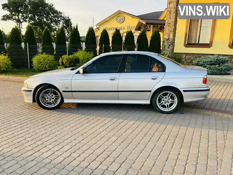 BMW 5 Series 2000, фото з оголошення 2 з 16, VIN WBADM110X0GP23790