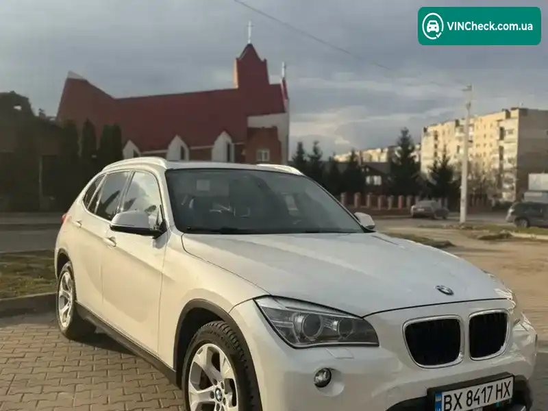 BMW X1 2013, фото з оголошення 1 з 21, VIN WBAVP91020VV35044
