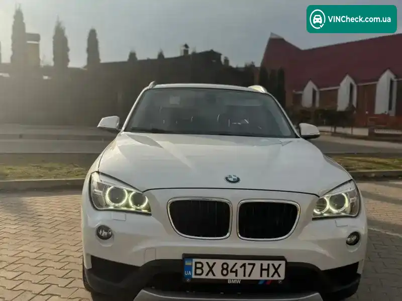 BMW X1 2013, фото з оголошення 2 з 21, VIN WBAVP91020VV35044