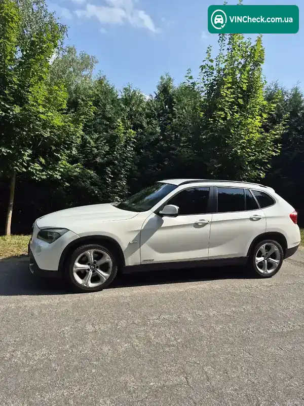 BMW X1 2011, фото з оголошення 1 з 21, VIN WBAVL310X0VS08884