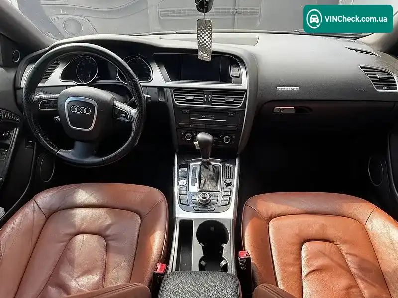 Audi A5 2011, фото з оголошення 1 з 13, VIN WAUVFAFRXBA067909