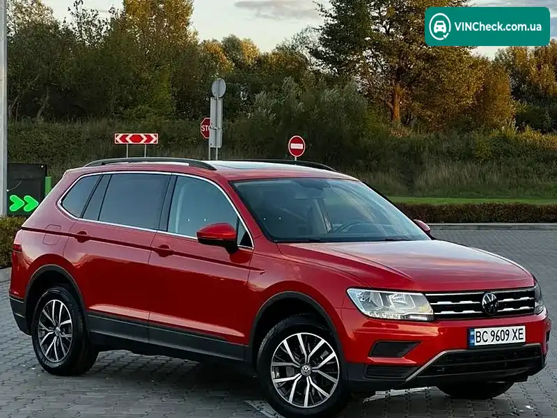 Volkswagen Tiguan 2019, фото з оголошення 2 з 20, VIN 3VV2B7AX1KM173809