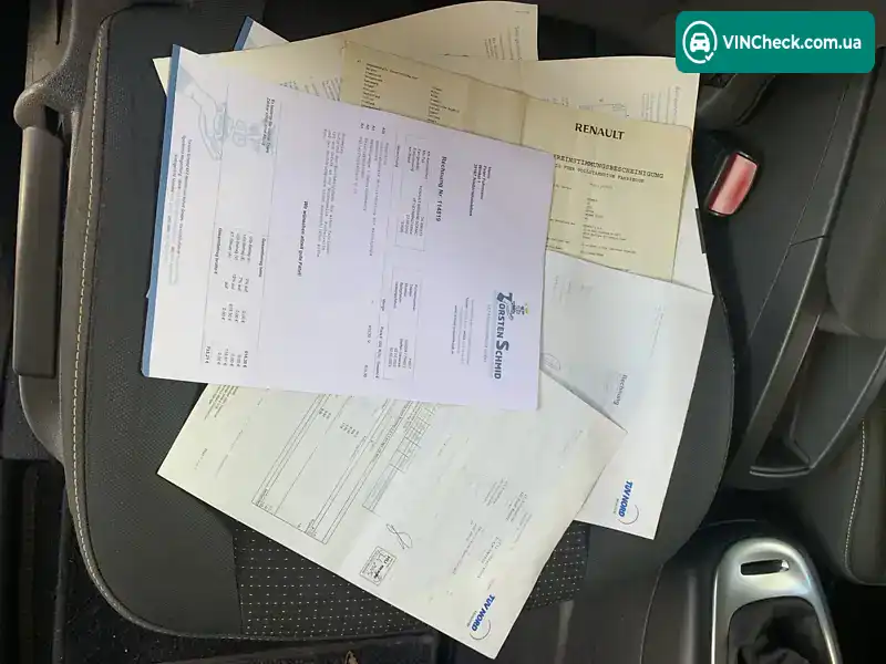Renault Grand Scenic 2010, фото з оголошення 2 з 20, VIN VF1JZ1SB642748954