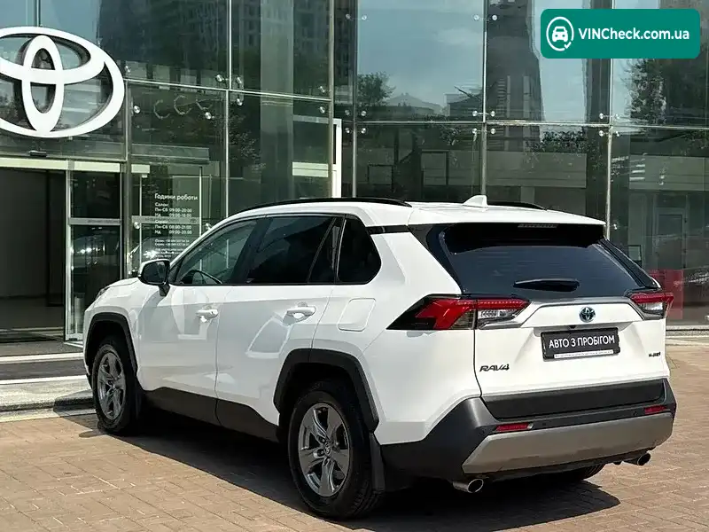 Toyota RAV4 2023, фото з оголошення 2 з 18, VIN JTMR03FV30D211147