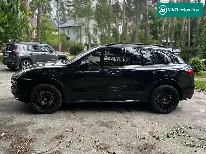 Porsche Cayenne 2012, фото з оголошення 2 з 12, VIN WP1ZZZ92ZDLA80401
