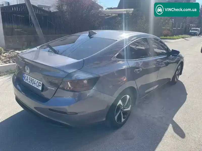 Honda Insight 2020, фото з оголошення 2 з 9, VIN 19XZE4F19ME001063