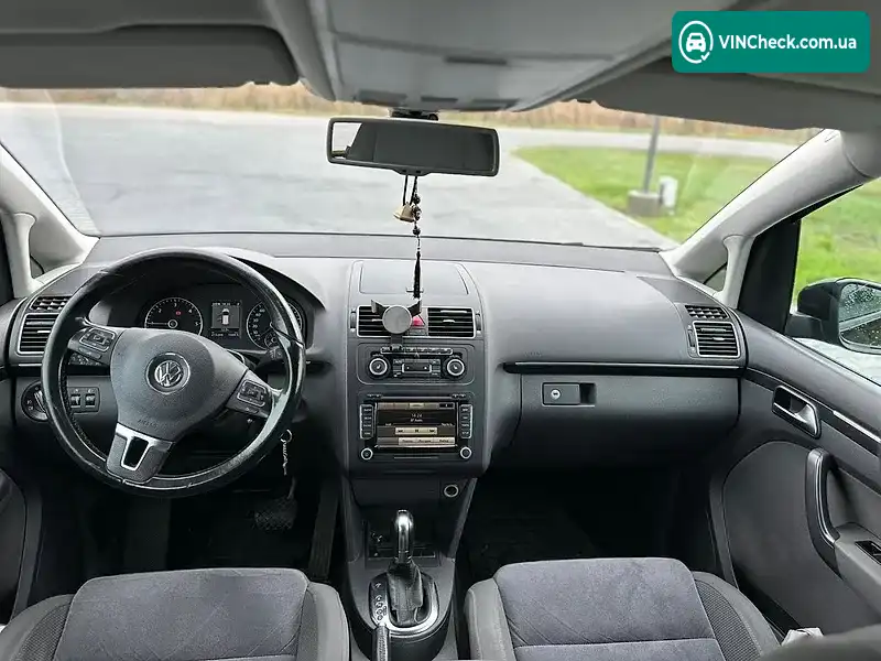 Volkswagen Touran 2011, фото з оголошення 1 з 10, VIN WVGZZZ1TZCW056334