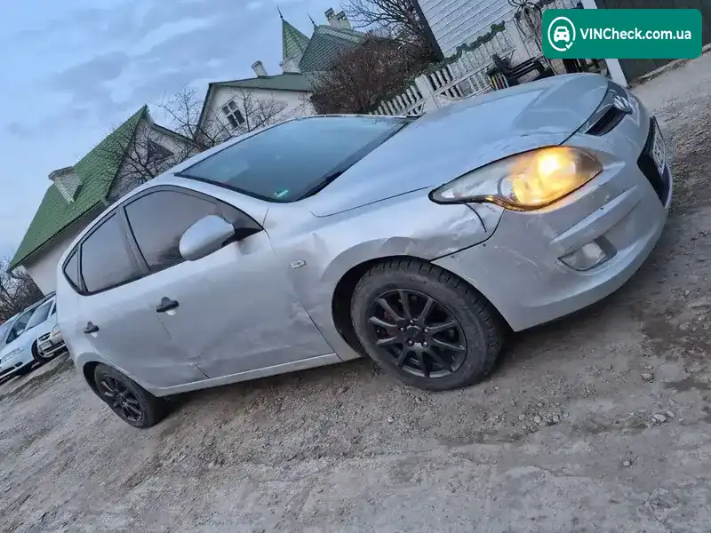Hyundai i30 2010, фото з оголошення 1 з 21, VIN TMADB51SAAJ080060