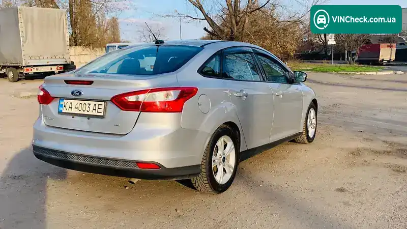 Ford Focus 2014, фото з оголошення 2 з 13, VIN 1FADP3F28EL408118