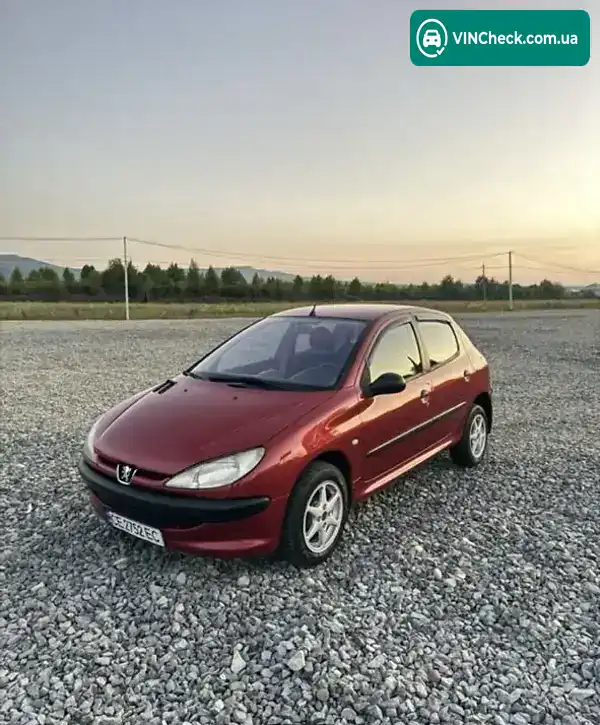Peugeot 206 2002, фото з оголошення 1 з 12, VIN VF32AKFWR42329910
