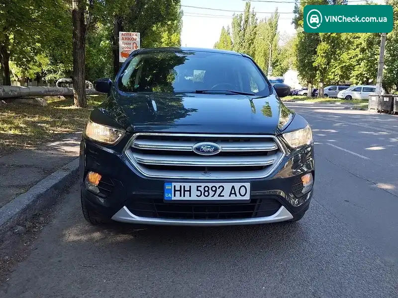 Ford Escape 2019, фото з оголошення 2 з 13, VIN 1FMCU9GD1KUB85603