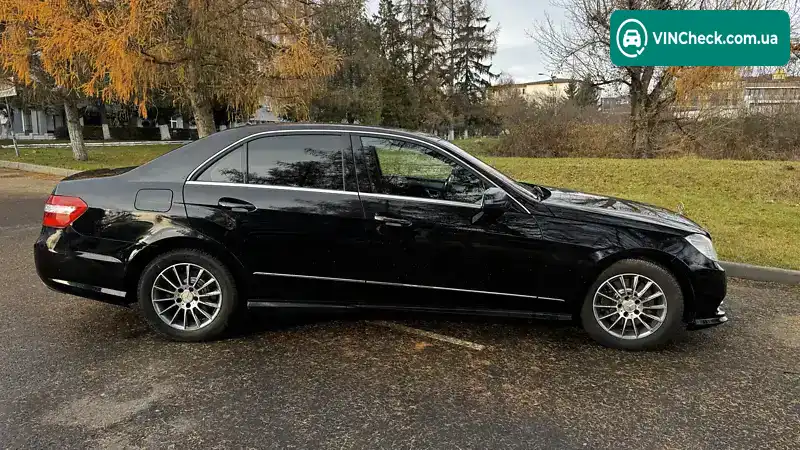 Mercedes-Benz E-Class 2013, фото з оголошення 2 з 12, VIN WDD2120471A764621