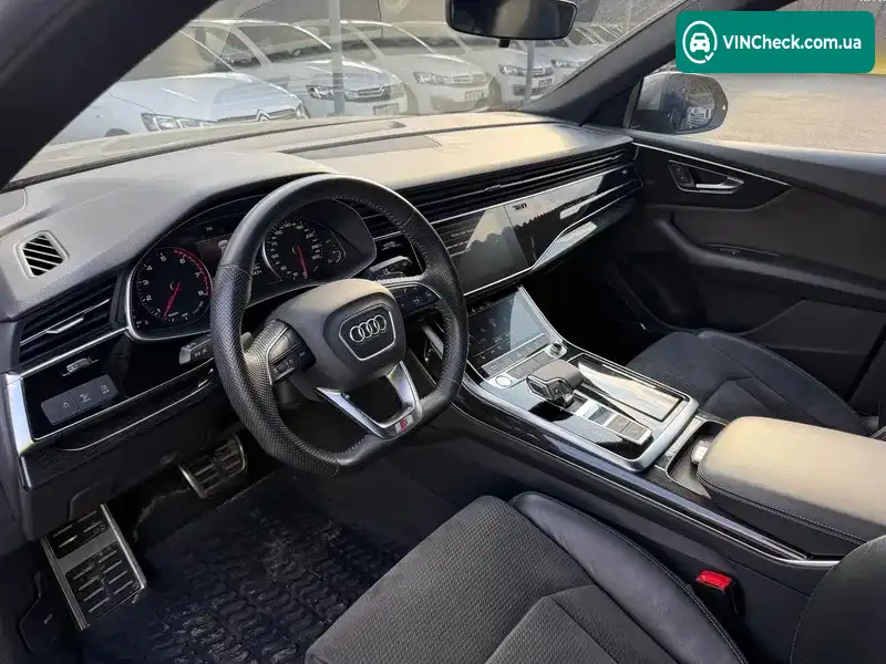 Audi Q8 2019, фото з оголошення 1 з 11, VIN WAUZZZF10LD009230