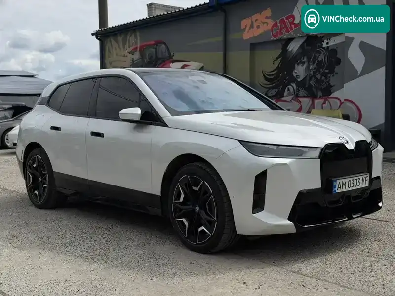 BMW iX 2024, фото з оголошення 1 з 21, VIN WB523CF07SCT32720