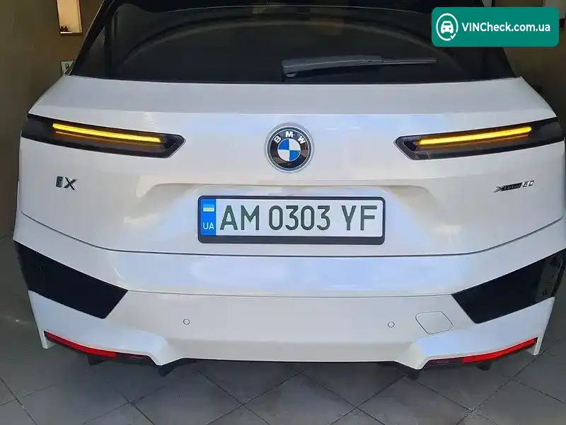 BMW iX 2024, фото з оголошення 2 з 21, VIN WB523CF07SCT32720