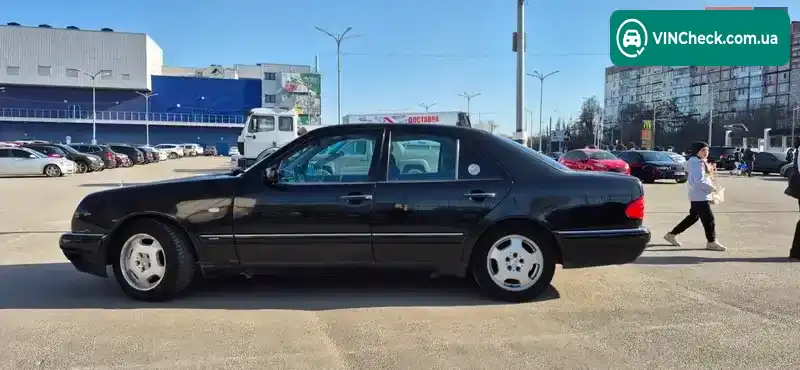 Mercedes-Benz E-Class 1999, фото з оголошення 2 з 9, VIN WDB2100611A901160