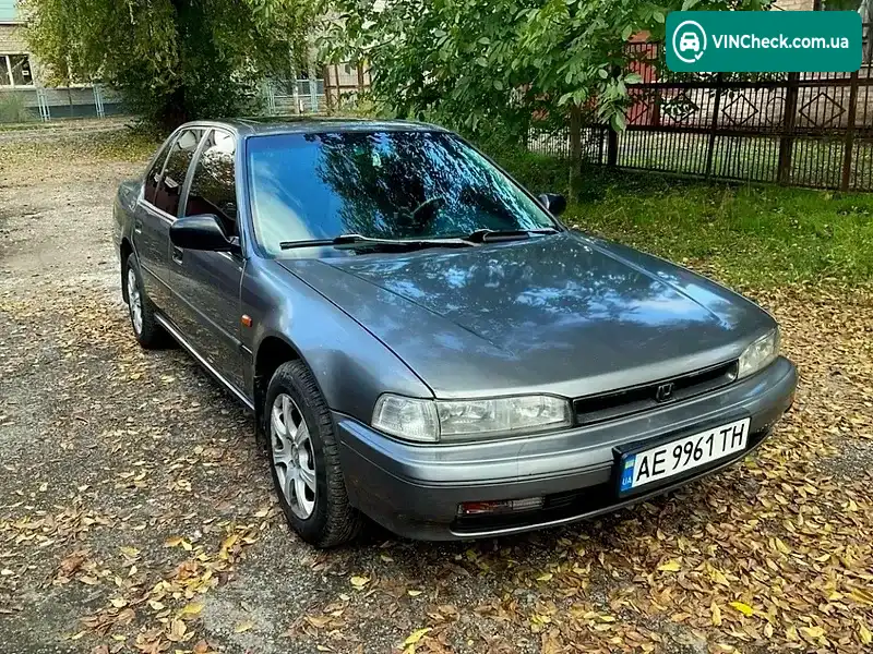 Honda Accord 1990, фото з оголошення 1 з 17, VIN JHMCB35300C010534
