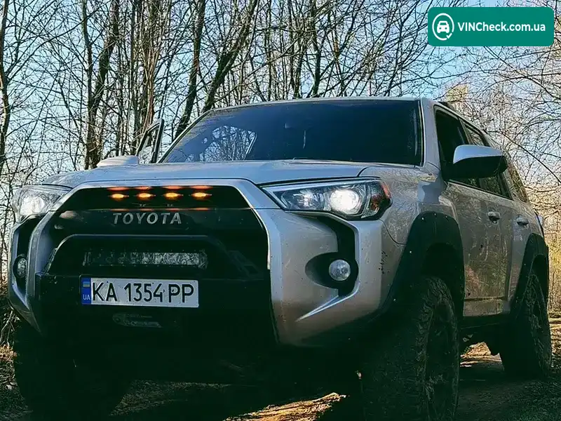 Toyota 4Runner 2018, фото з оголошення 1 з 17, VIN JTEBU5JR2K5656208