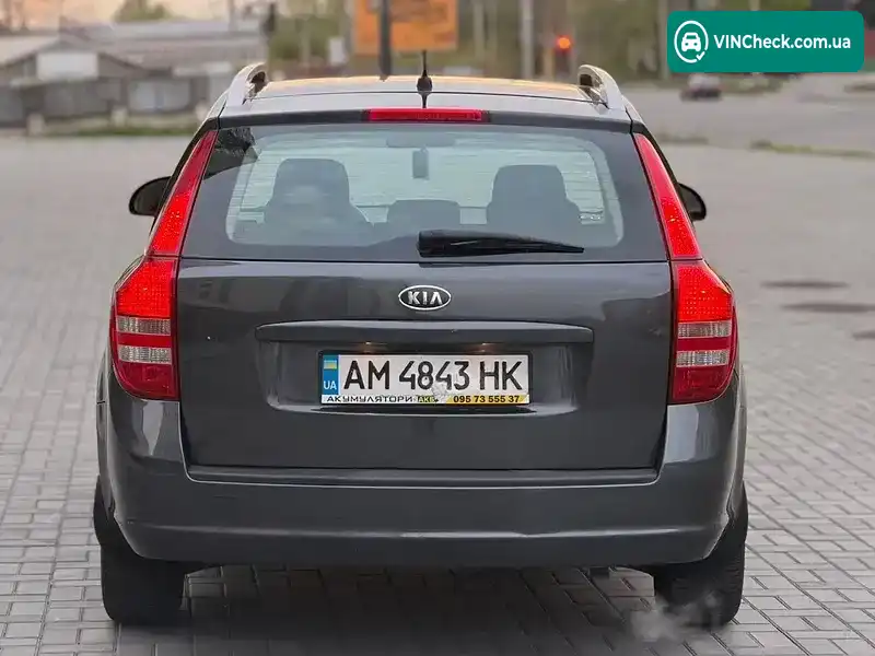 Kia Ceed 2008, фото з оголошення 2 з 10, VIN U5YFF52238L036712