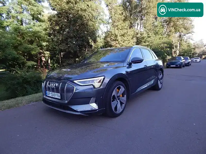 Audi e-tron 2019, фото з оголошення 2 з 20, VIN WA1VAAGE3KB006855