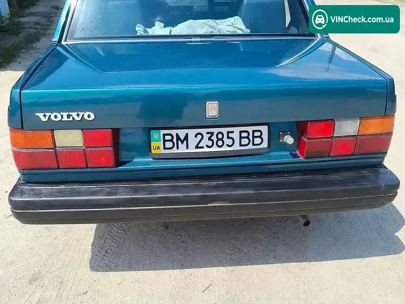 Volvo 740 1989, фото з оголошення 2 з 8, VIN YV1744883K2329912