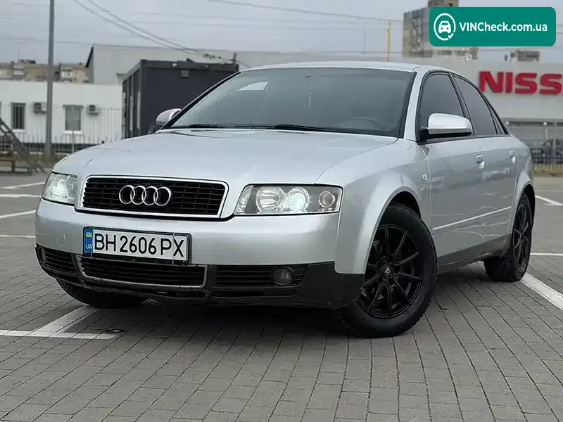 Audi A4 2002, фото з оголошення 1 з 18, VIN WAUZZZ8E03A036686